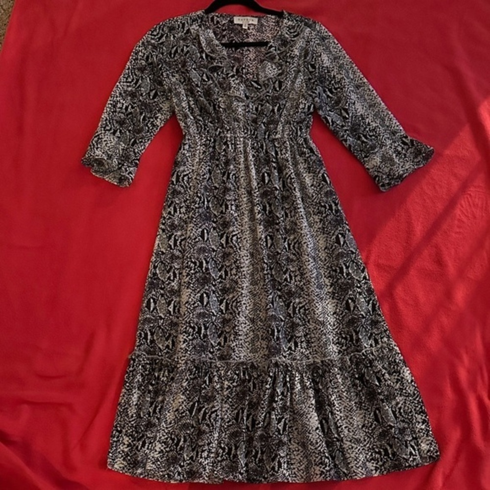 Hayden Neutral Printed Black and White Ruffle V-Neck 3/4 Sleeve Midi Dress